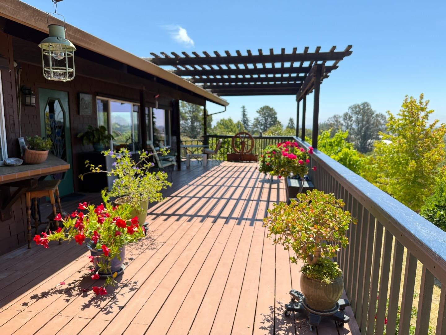 257 Oak Hill