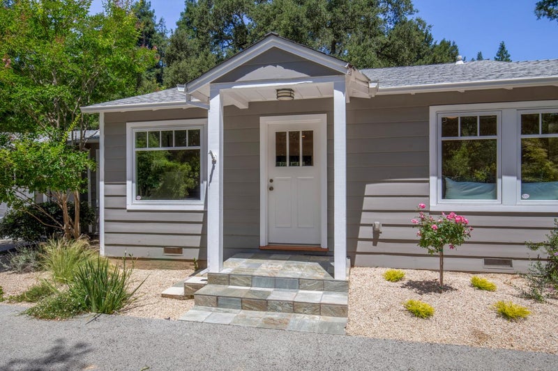 3270 Woodside Road
