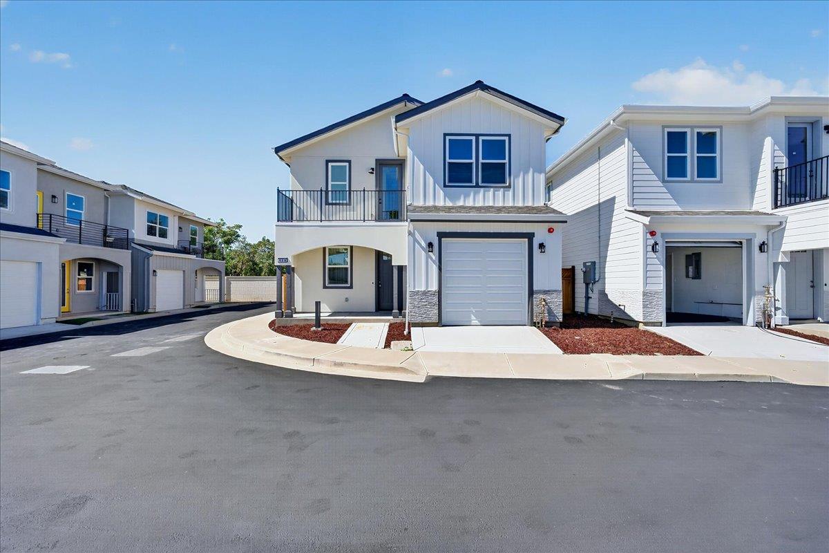 869 Connie Lane, San Jose CA 95122
