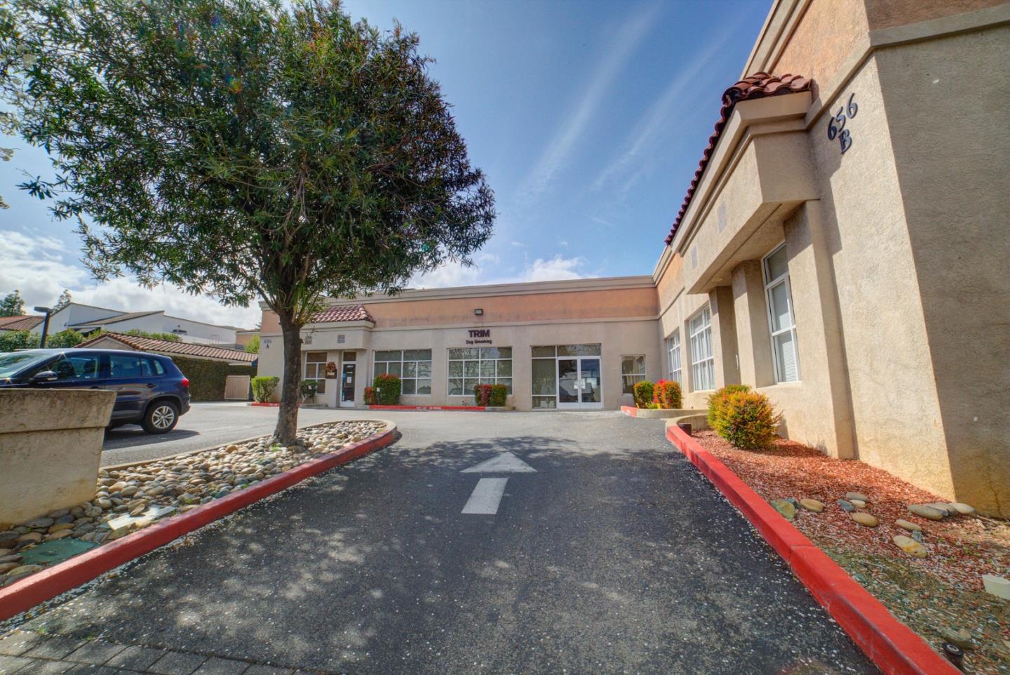 652-656 North Santa Cruz Avenue