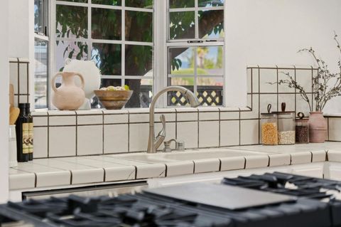 Tiny photo for 7609 Santa Paula Drive, Gilroy, CA 95020 (MLS # ML82032336)