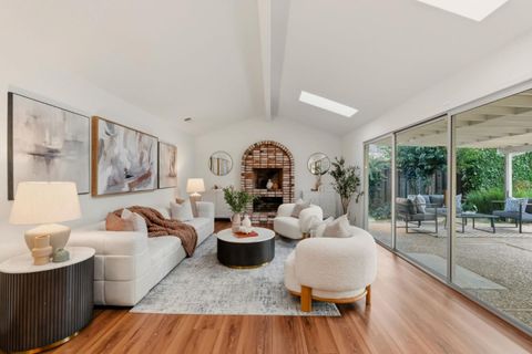 Tiny photo for 7609 Santa Paula Drive, Gilroy, CA 95020 (MLS # ML82032336)