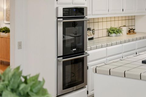 Tiny photo for 7609 Santa Paula Drive, Gilroy, CA 95020 (MLS # ML82032336)