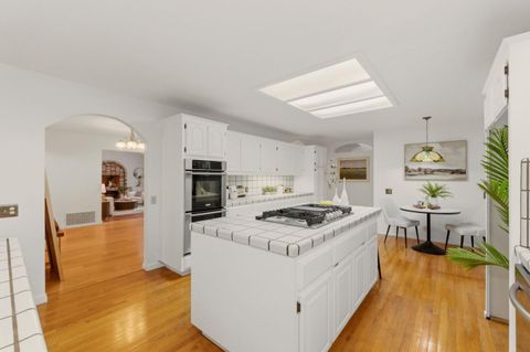 Tiny photo for 7609 Santa Paula Drive, Gilroy, CA 95020 (MLS # ML82032336)