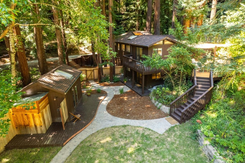 24250 Glenwood Drive
