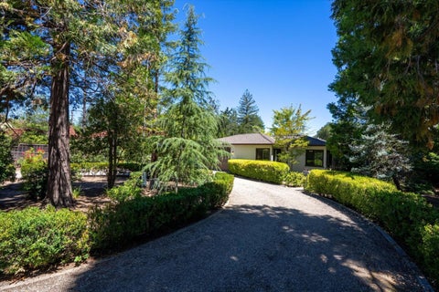 Photo of 16899 Kennedy Road, LOS GATOS, CA 95032 (MLS # ML82049138)