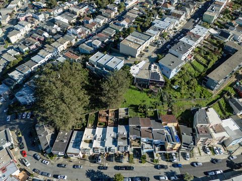 Tiny photo for 1 Head Street, SAN FRANCISCO, CA 94112 (MLS # ML82033915)