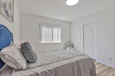 Tiny photo for 202 W Fauna Avenue, MOUNTAIN HOUSE, CA 95391 (MLS # ML82024227)