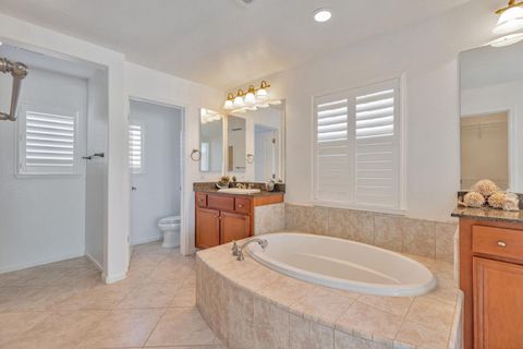 Tiny photo for 202 W Fauna Avenue, MOUNTAIN HOUSE, CA 95391 (MLS # ML82024227)