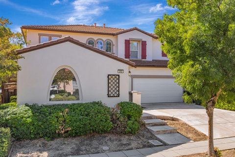 Tiny photo for 202 W Fauna Avenue, MOUNTAIN HOUSE, CA 95391 (MLS # ML82024227)