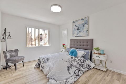 Tiny photo for 202 W Fauna Avenue, MOUNTAIN HOUSE, CA 95391 (MLS # ML82024227)