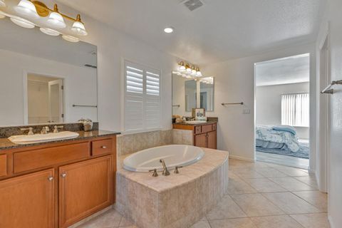 Tiny photo for 202 W Fauna Avenue, MOUNTAIN HOUSE, CA 95391 (MLS # ML82024227)