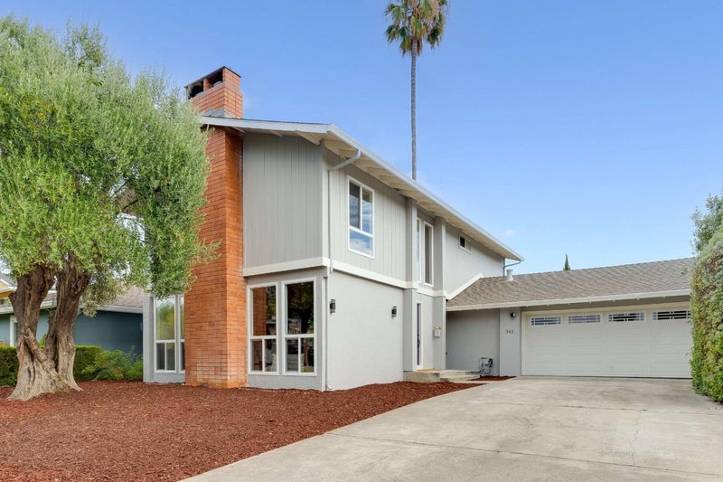 342 Avenida Arboles