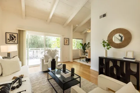 255 S Rengstorff Avenue Unit 142, Mountain View, CA 94040 - MLS#: ML82006848
