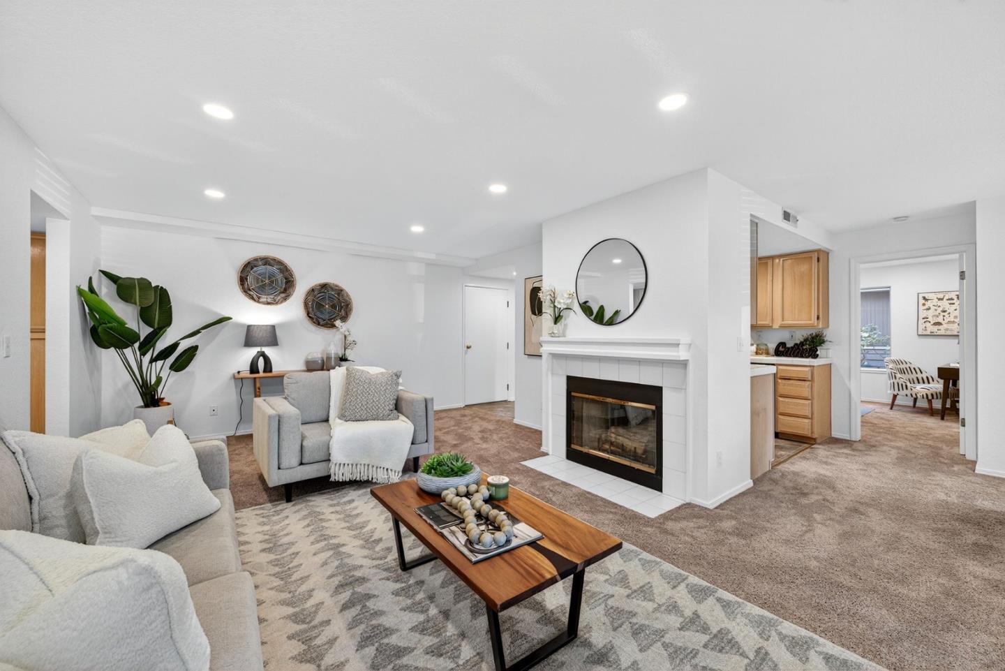 2559 Alveswood Circle
