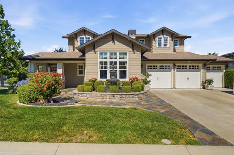 Photo of 2198 Cabernet Way, LIVERMORE, CA 94550 (MLS # ML82053486)