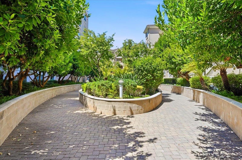 20488 Stevens Creek Boulevard 1816