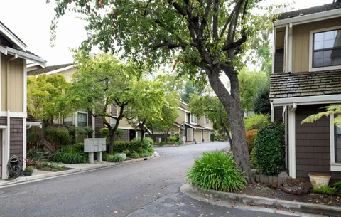 584 Valeri Ruth Court, Santa Clara, CA 95050 - #: ML82045708