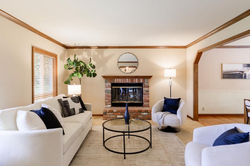 112 Rockridge Lane
