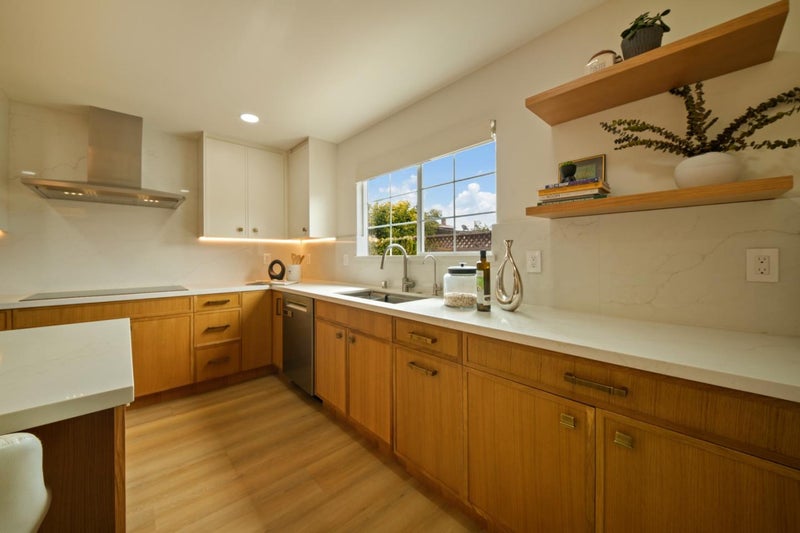 4833 Claremont Park Court