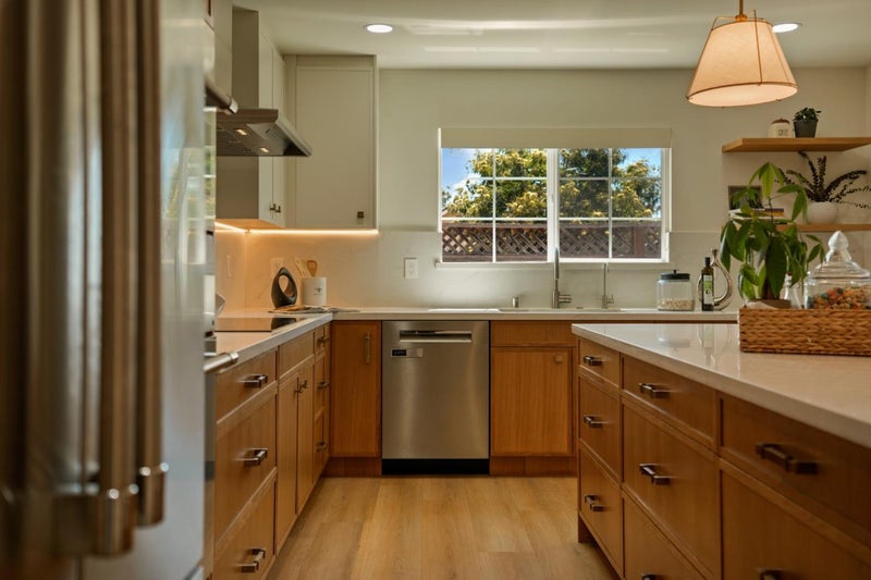 4833 Claremont Park Court