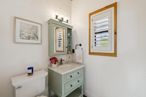 Tiny photo for 600 Ridge Top Road, Los Gatos, CA 95033 (MLS # ML82060472)