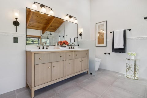 Tiny photo for 600 Ridge Top Road, Los Gatos, CA 95033 (MLS # ML82060472)