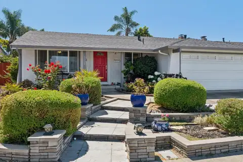 MLS: ML82052452