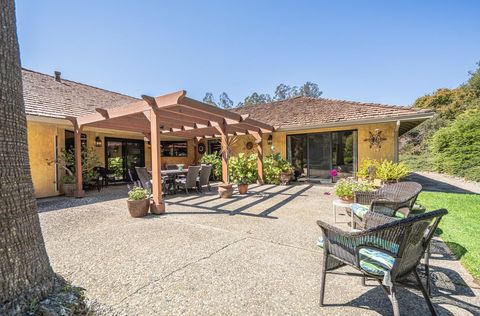 Tiny photo for 18422 Meadow Ridge Road, SALINAS, CA 93907 (MLS # ML82026253)