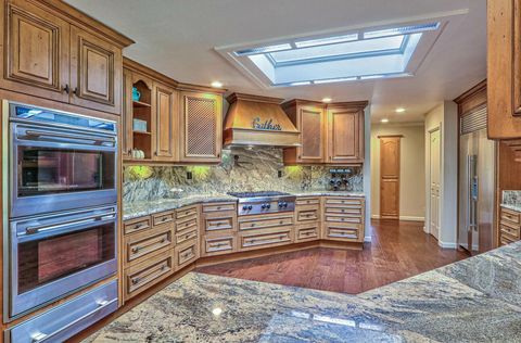 Tiny photo for 18422 Meadow Ridge Road, SALINAS, CA 93907 (MLS # ML82026253)