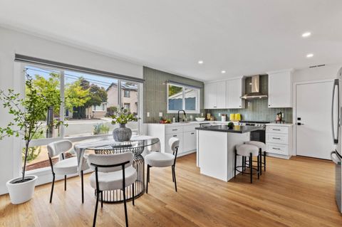 Tiny photo for 21476 Orange Avenue, CASTRO VALLEY, CA 94546 (MLS # ML82024775)