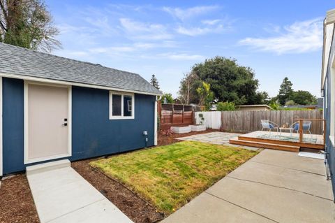 Tiny photo for 21476 Orange Avenue, CASTRO VALLEY, CA 94546 (MLS # ML82024775)