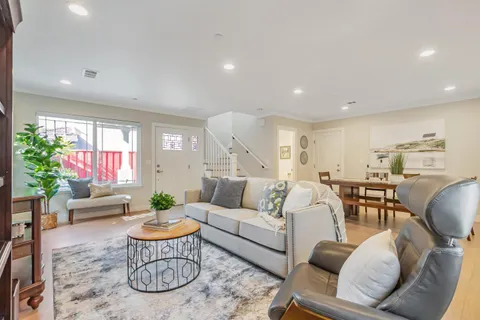 423 Douglas Place, San Jose, CA 95126 - #: ML82001254