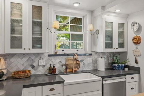 Tiny photo for 607 Congress Avenue, PACIFIC GROVE, CA 93950 (MLS # ML82048286)
