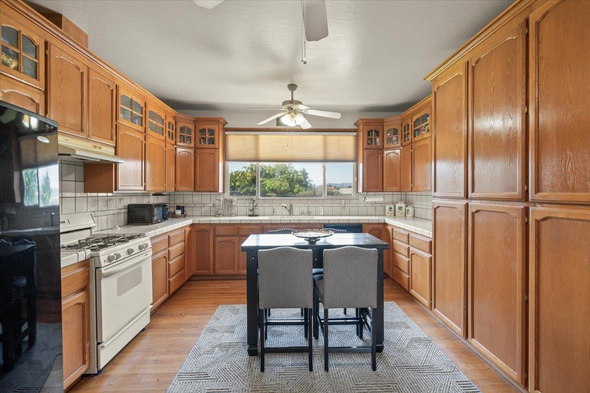 2675 Pacheco Pass Highway