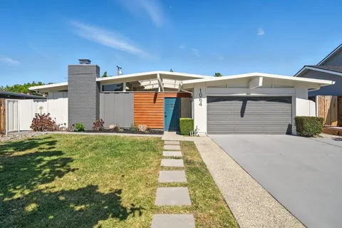 1064 Wunderlich Drive, San Jose, CA 95129 - #: ML82004327