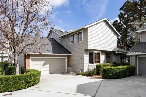 11 Chateau Drive, Menlo Park, CA 94025 - #: ML82034912