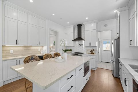 Tiny photo for 320 N Ellsworth Avenue, SAN MATEO, CA 94401 (MLS # ML82022130)