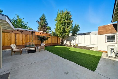 Tiny photo for 320 N Ellsworth Avenue, SAN MATEO, CA 94401 (MLS # ML82022130)