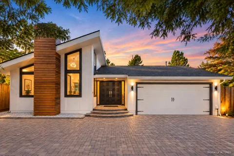 640 N San Antonio Road, Los Altos, CA 94022 - #: ML82060998