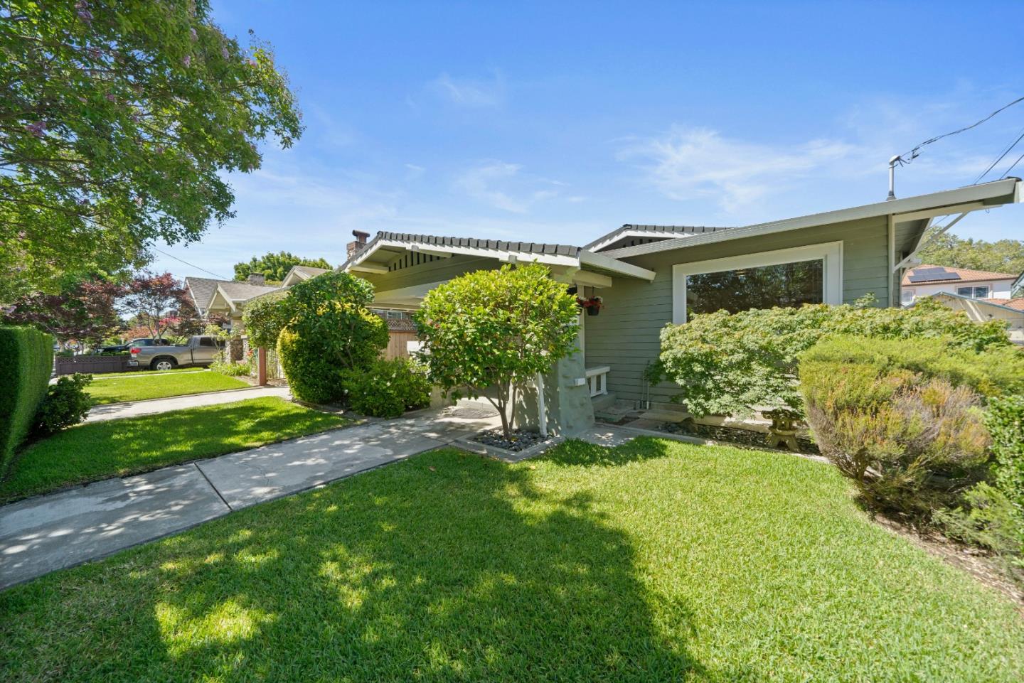 537 North 16th Street