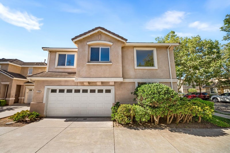 2216 Pettigrew Drive