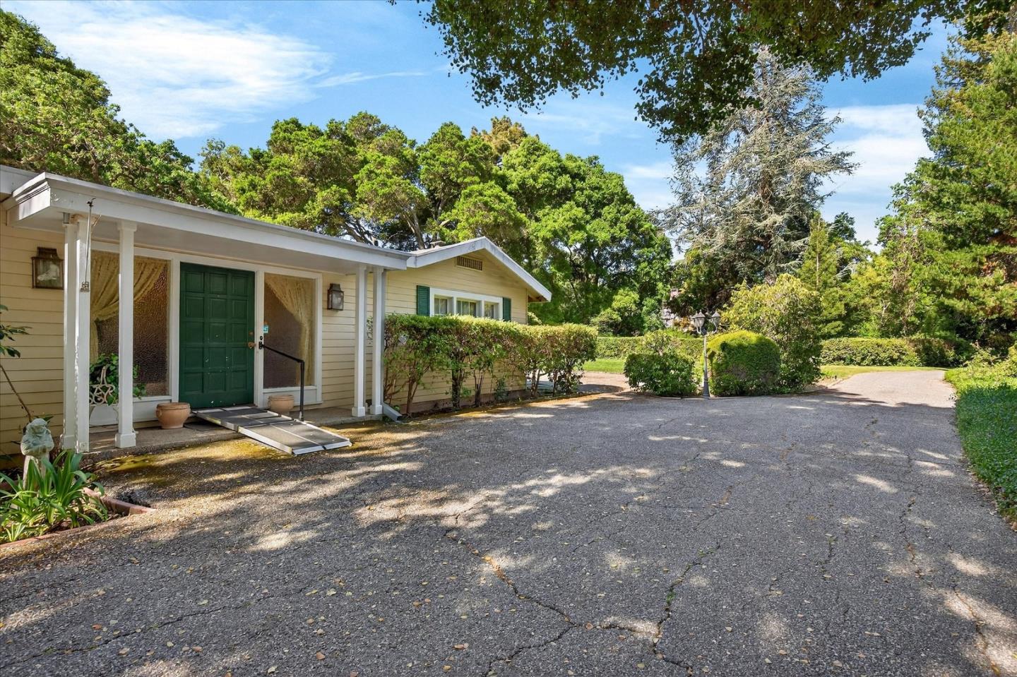 60 Ralston Road