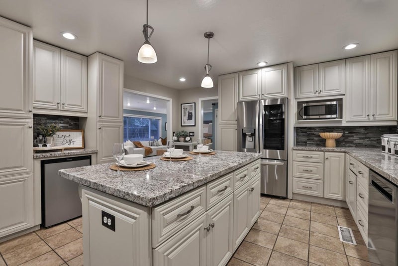 109 Juneberry Court