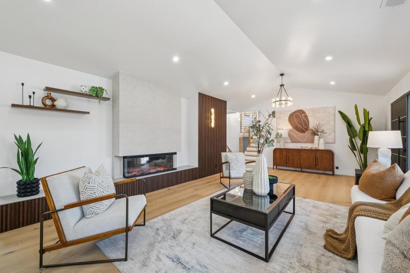 12311 Viewoak Drive
