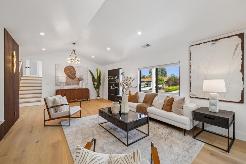12311 Viewoak Drive