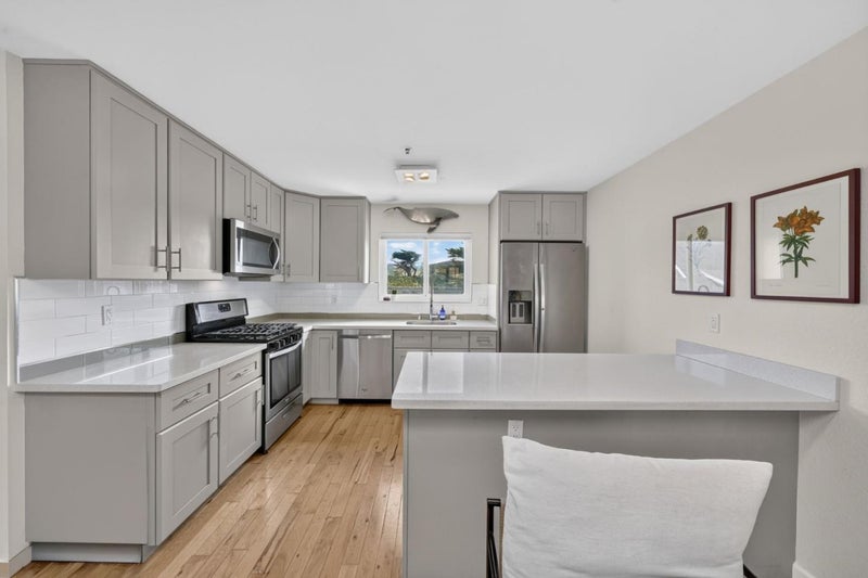 2355 Beach Boulevard 204