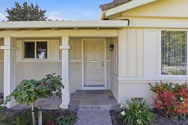 4373 Vistapark Drive