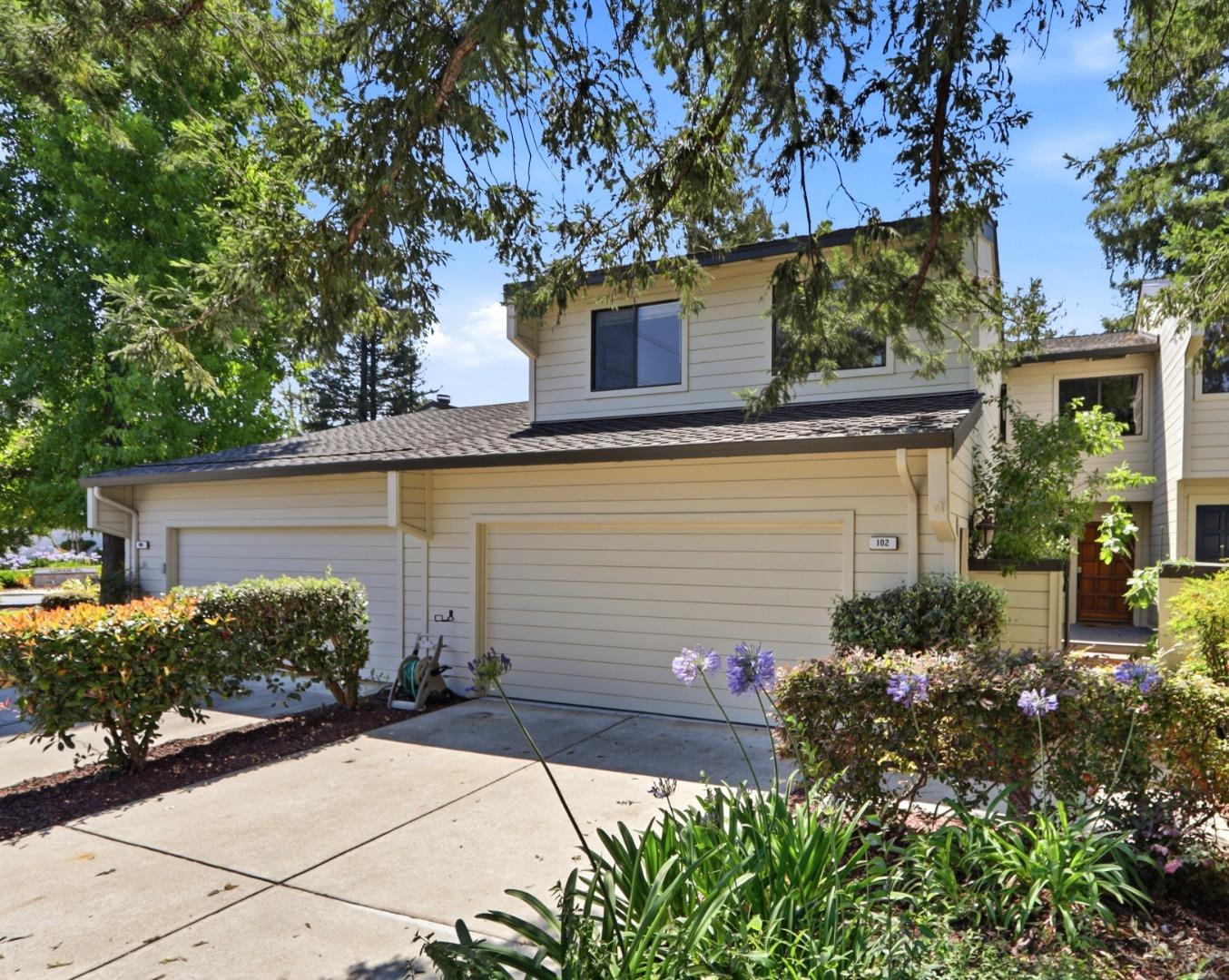 102 Lancewood Place