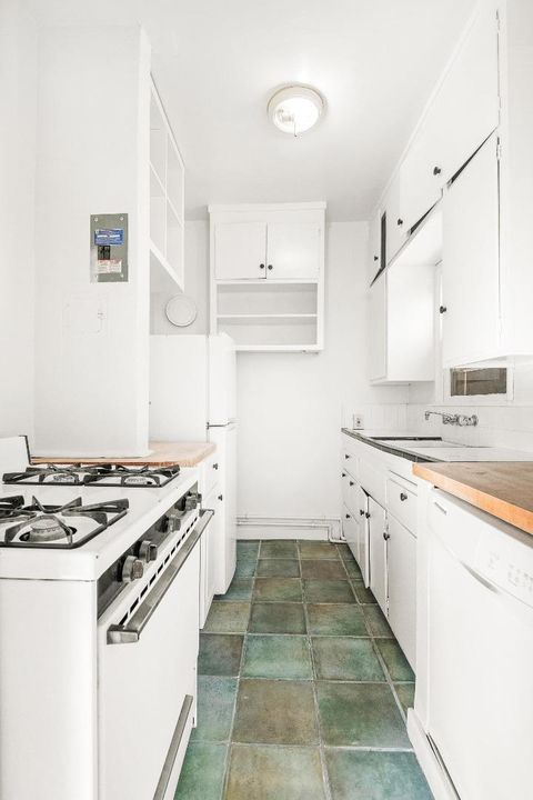 Tiny photo for 2319 Ward Street, BERKELEY, CA 94705 (MLS # ML82032911)